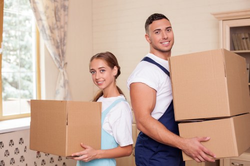 Commercial and residential moving support in Barnes